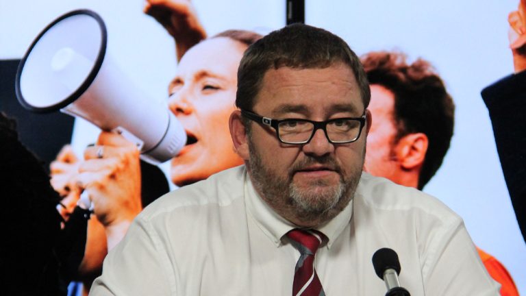 AfriForum Netwerk: Regering help nie “wit” ondernemings nie, nou help ons onsself en mekaar